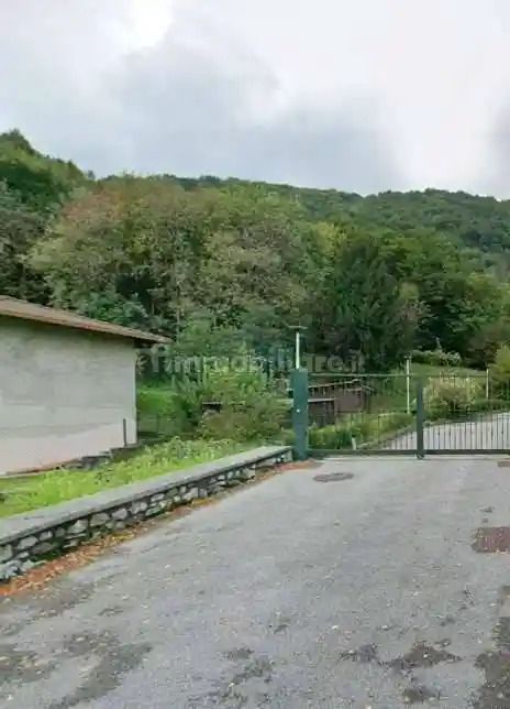 Villetta a schiera all'asta via San Michele, Valbrona - foto 5