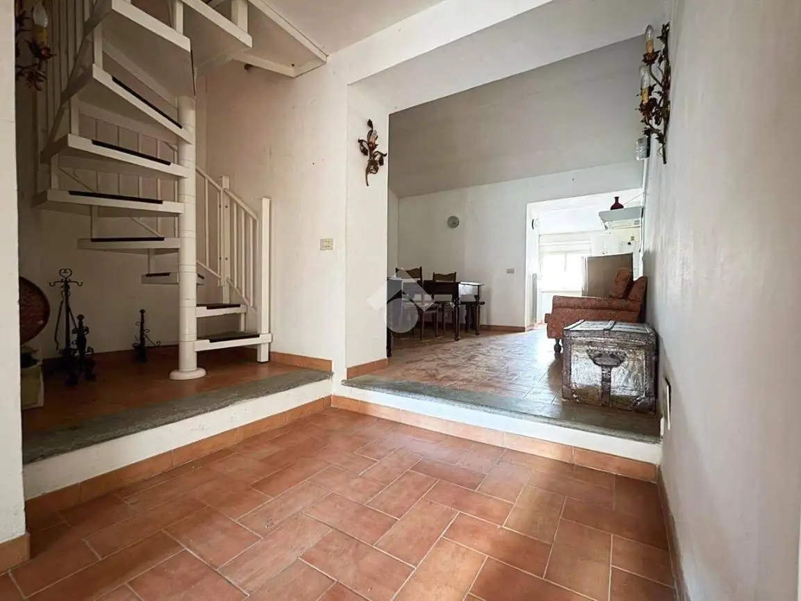 Appartamento in vendita a Vejano