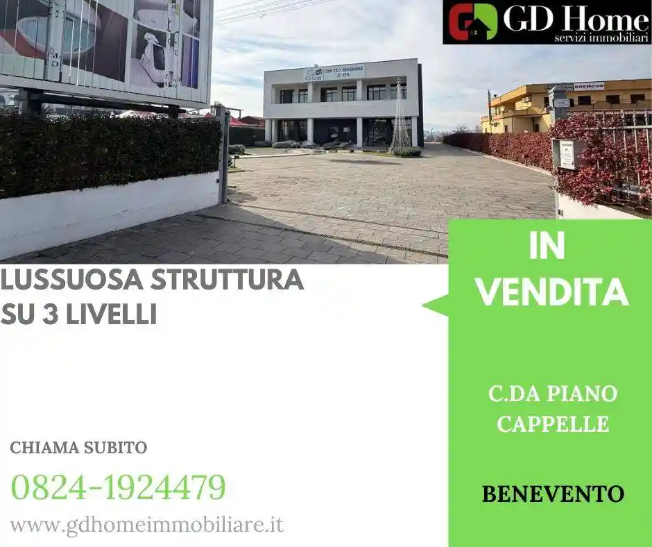 Palazzo - Edificio in vendita a Napoli