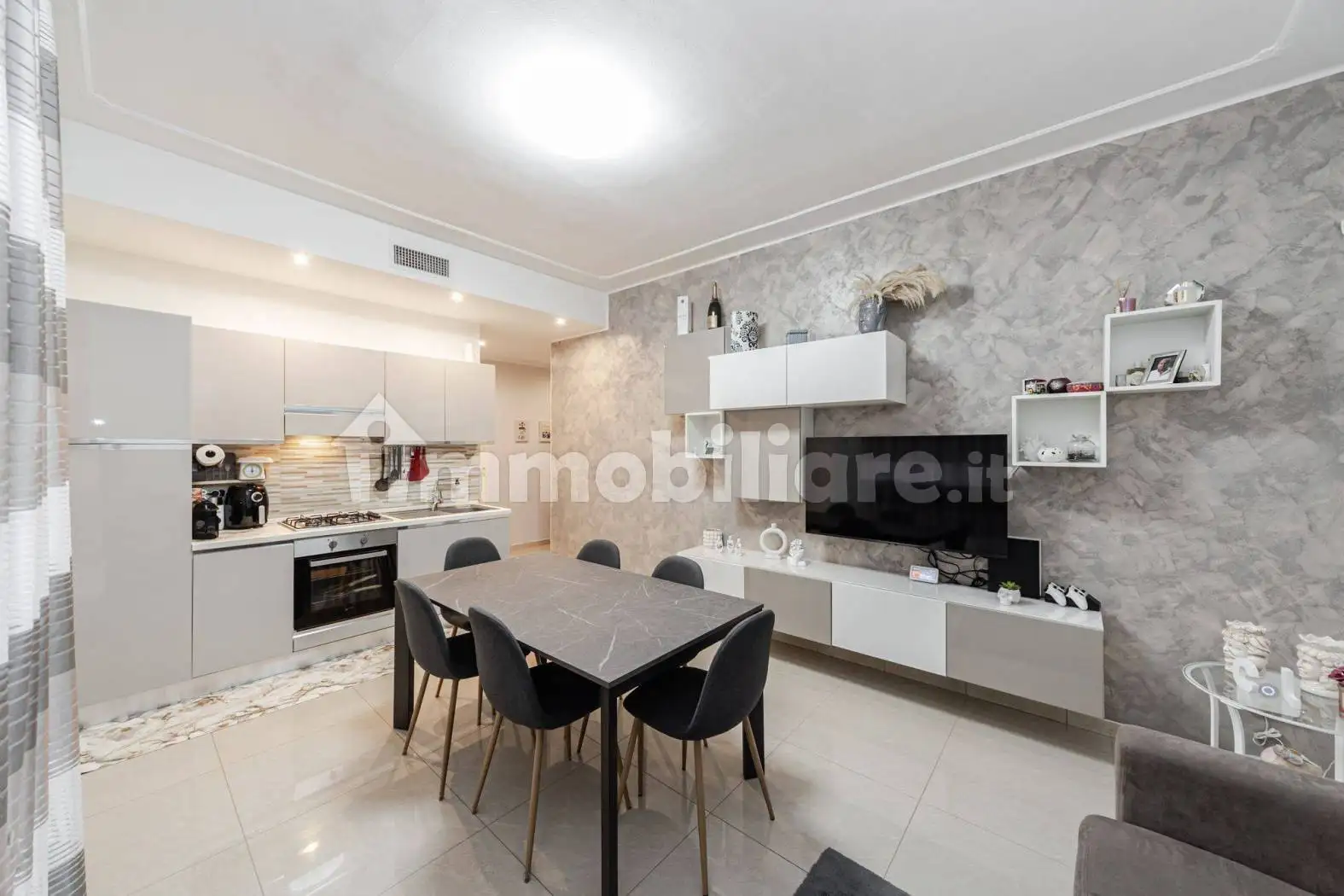 Trilocale via Alcide De Gasperi 27, Centro, Muggiò - foto 5