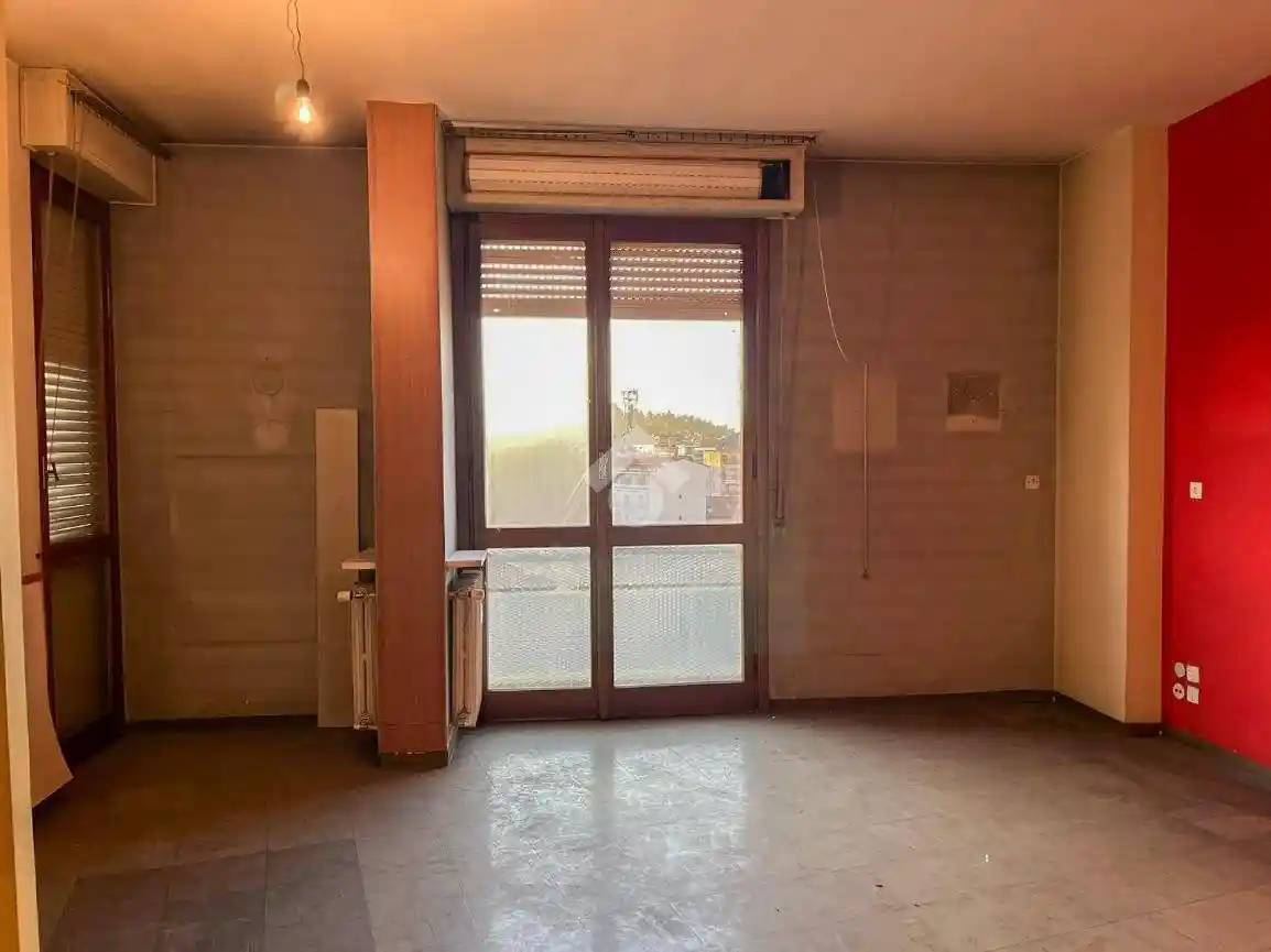 Appartamento via Carlo Rainoldi 21, Centro, Varese - foto 3