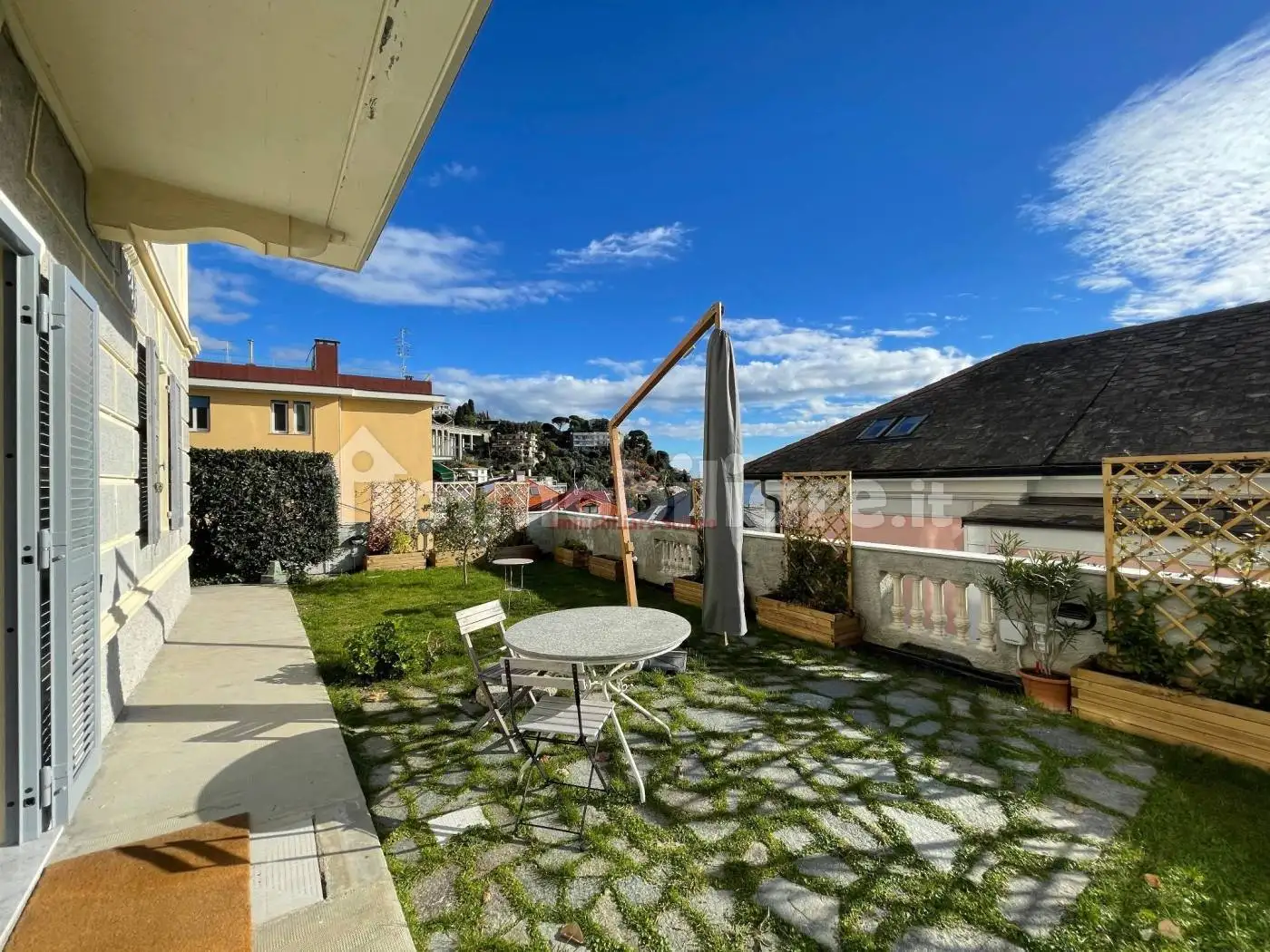 Appartamento in affitto a Varazze