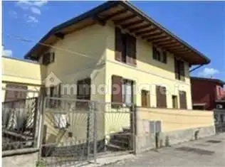 Appartamento in asta a Macherio