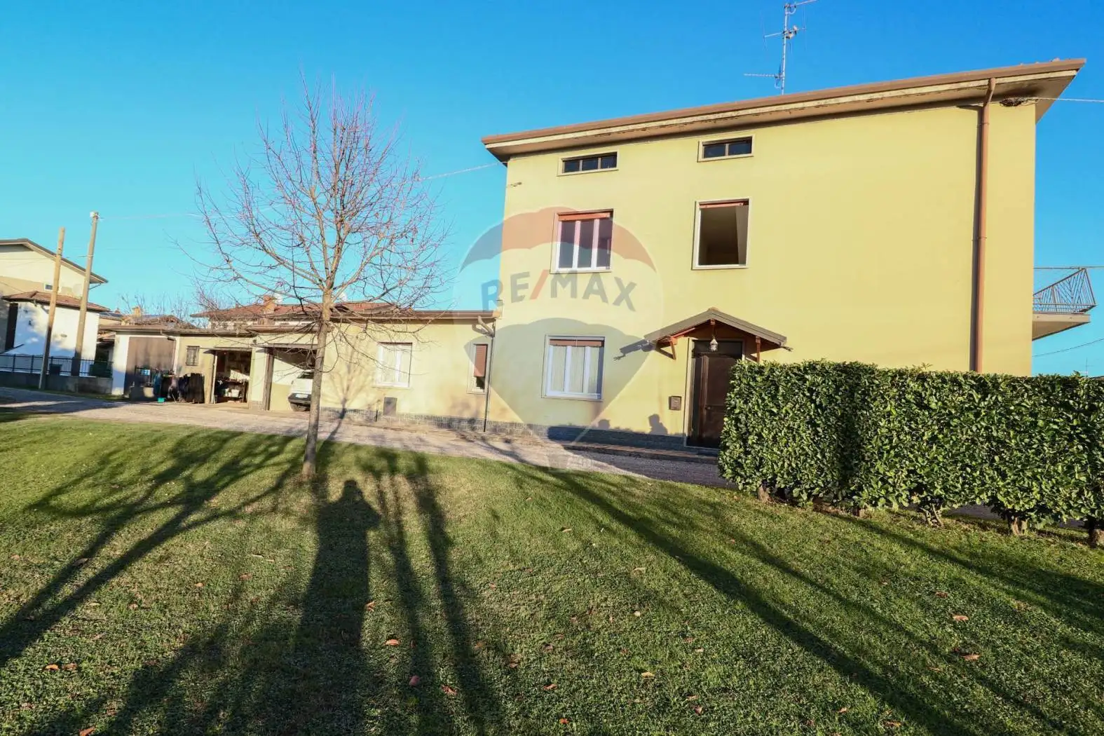 Villa in vendita a Brembate di Sopra