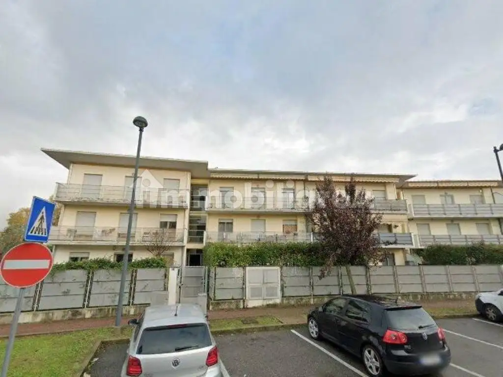 Appartamento in asta a Madone