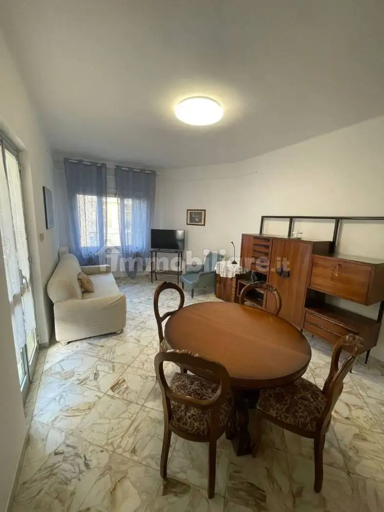 Appartamento in affitto a Bari