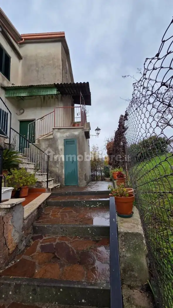 Appartamento in vendita a Rocca Santo Stefano