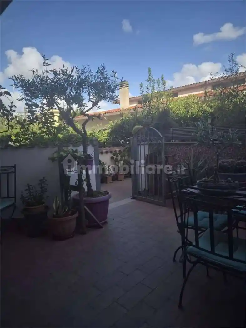 Villa in vendita a Pomezia