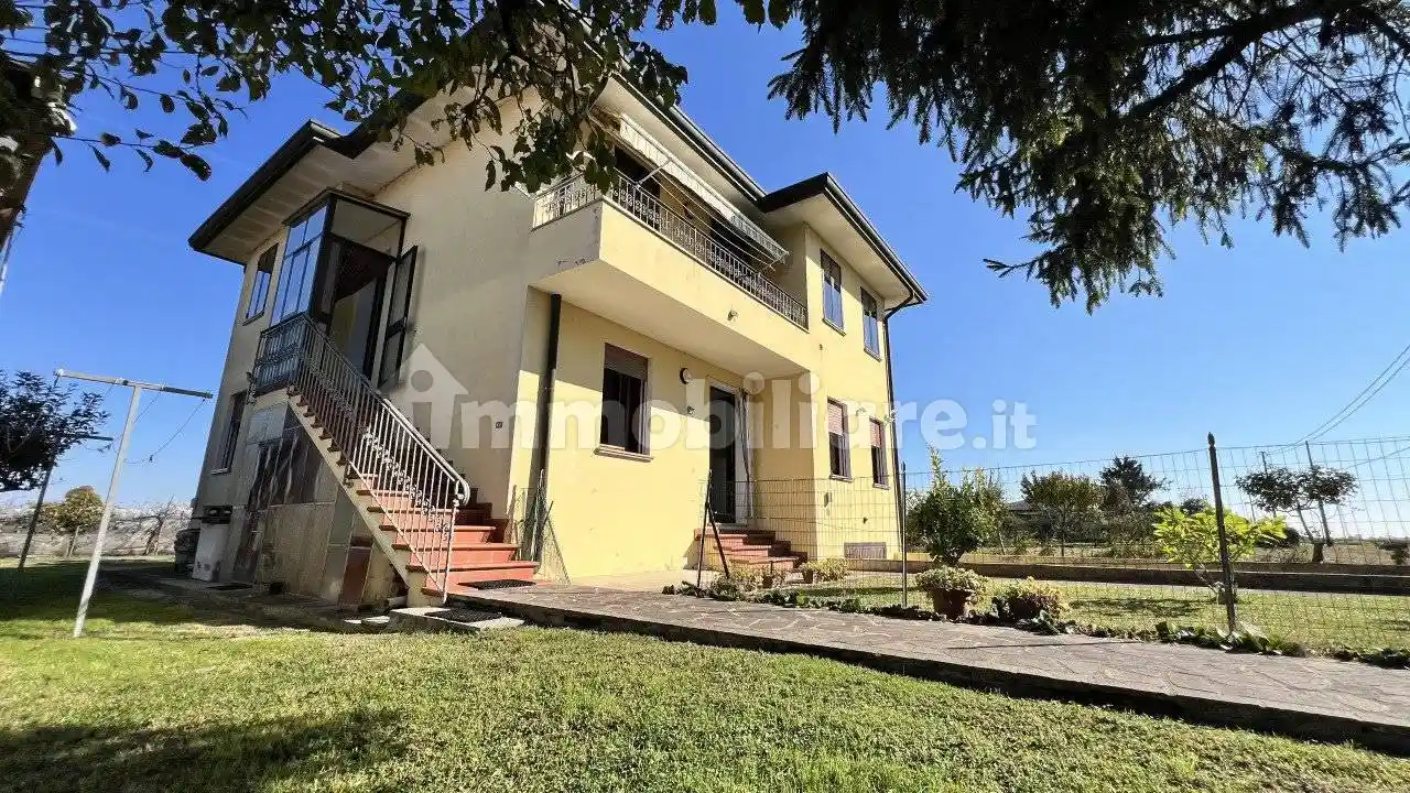 Terratetto unifamiliare via Santa Cecilia, 13, Civé, Correzzola - foto 2