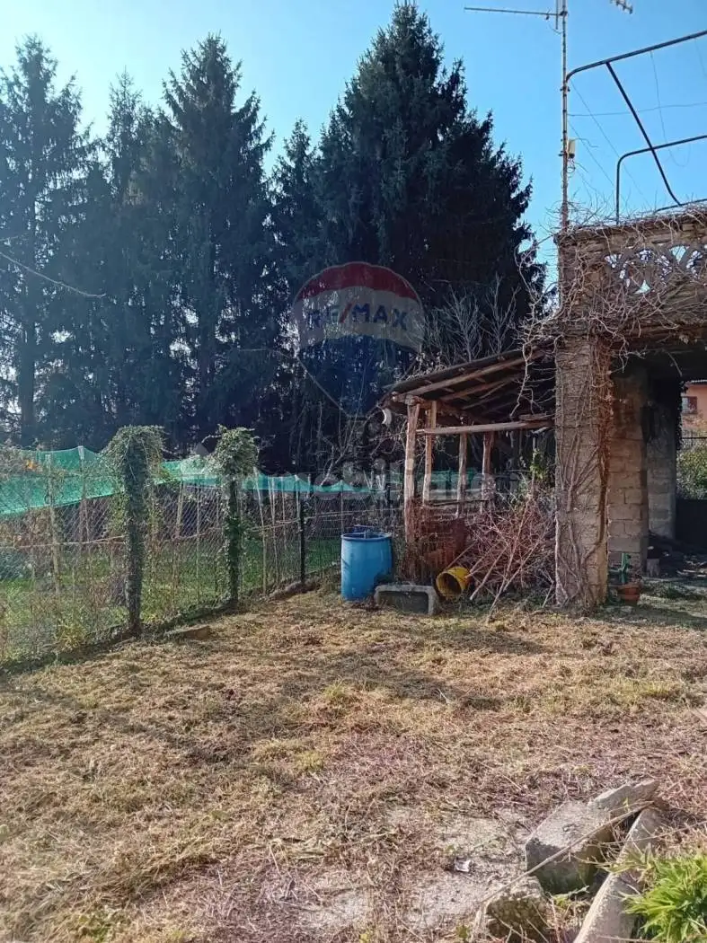 Villa unifamiliare via libertà 93, Centro, Casalzuigno - foto 3