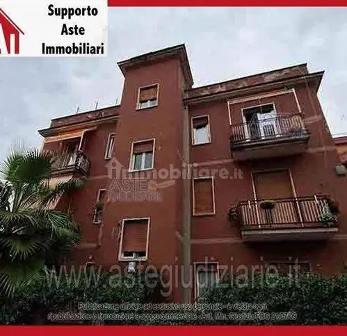 Appartamento in asta a Roma