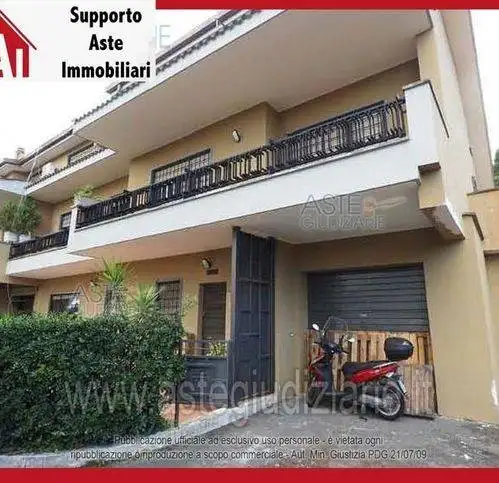 Appartamento in asta a Roma