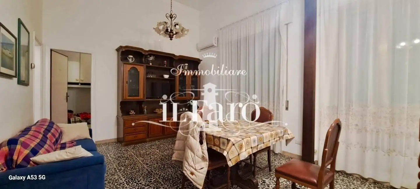 Appartamento in vendita a Viareggio