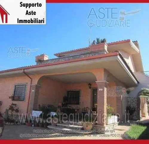 Appartamento in asta a Roma