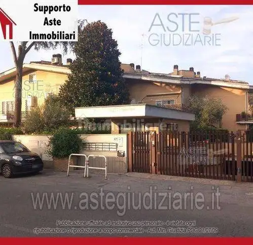 Appartamento in asta a Roma