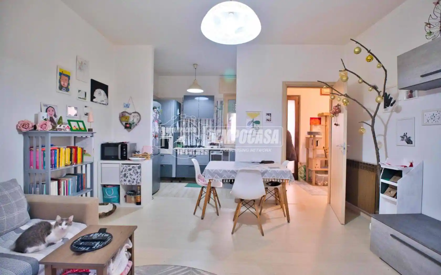 Trilocale buono stato, secondo piano, Cameri - foto 3