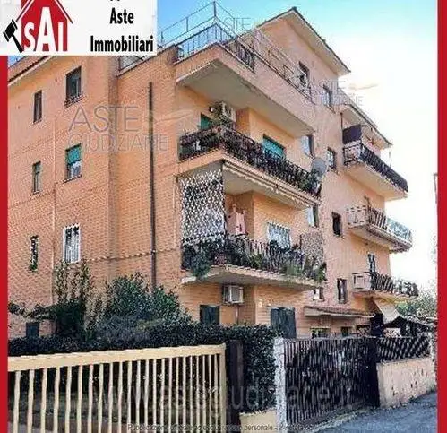 Appartamento in asta a Roma