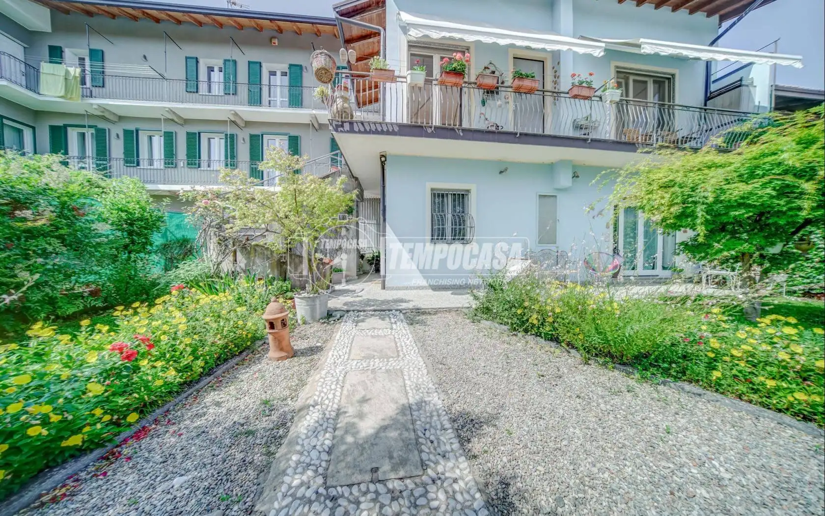 Casa indipendente in vendita a Borgomanero