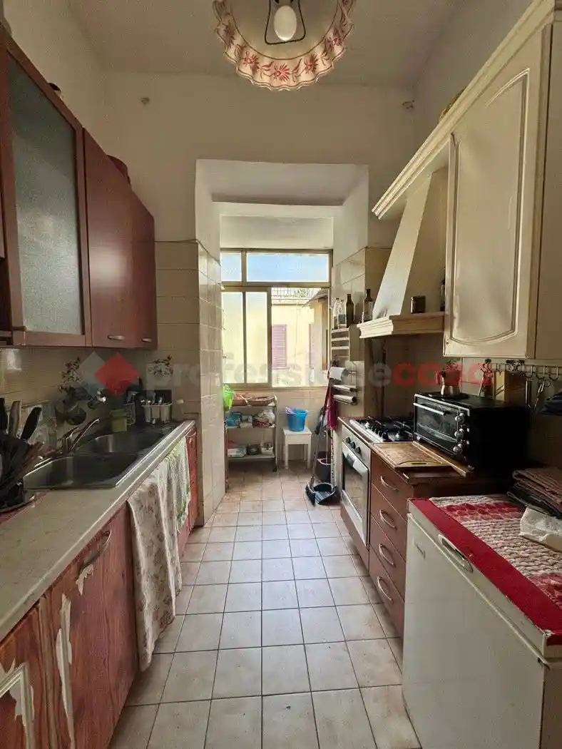 Quadrilocale via Alessandro Volta, Testaccio, Roma - foto 4