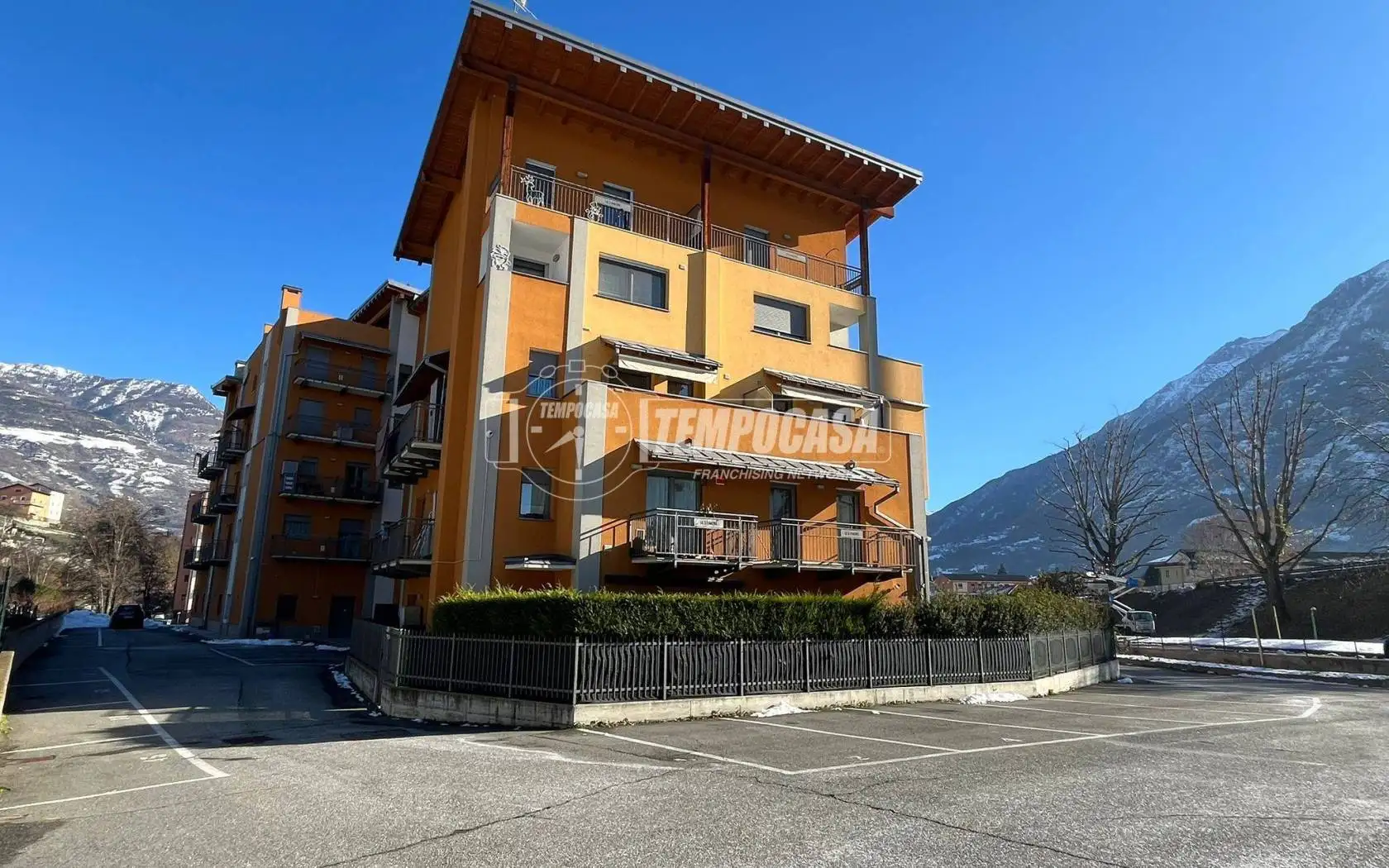 Bilocale regione Borgnalle 1/B, Centro, Aosta - foto 2