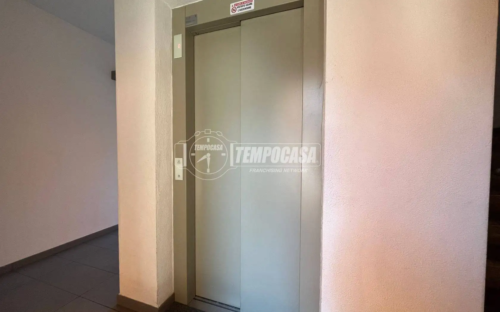 Bilocale regione Borgnalle 1/B, Centro, Aosta - foto 5