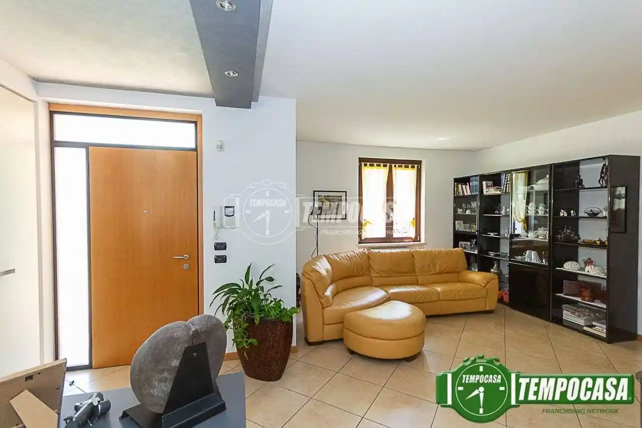 Trilocale ottimo stato, su più livelli, Bussolengo - foto 2