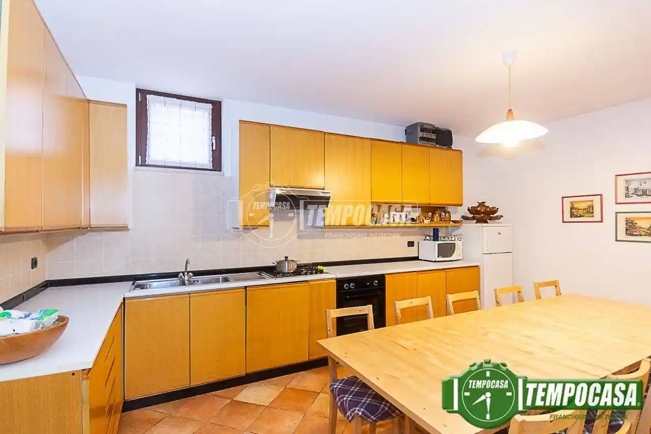 Trilocale ottimo stato, su più livelli, Bussolengo - foto 3