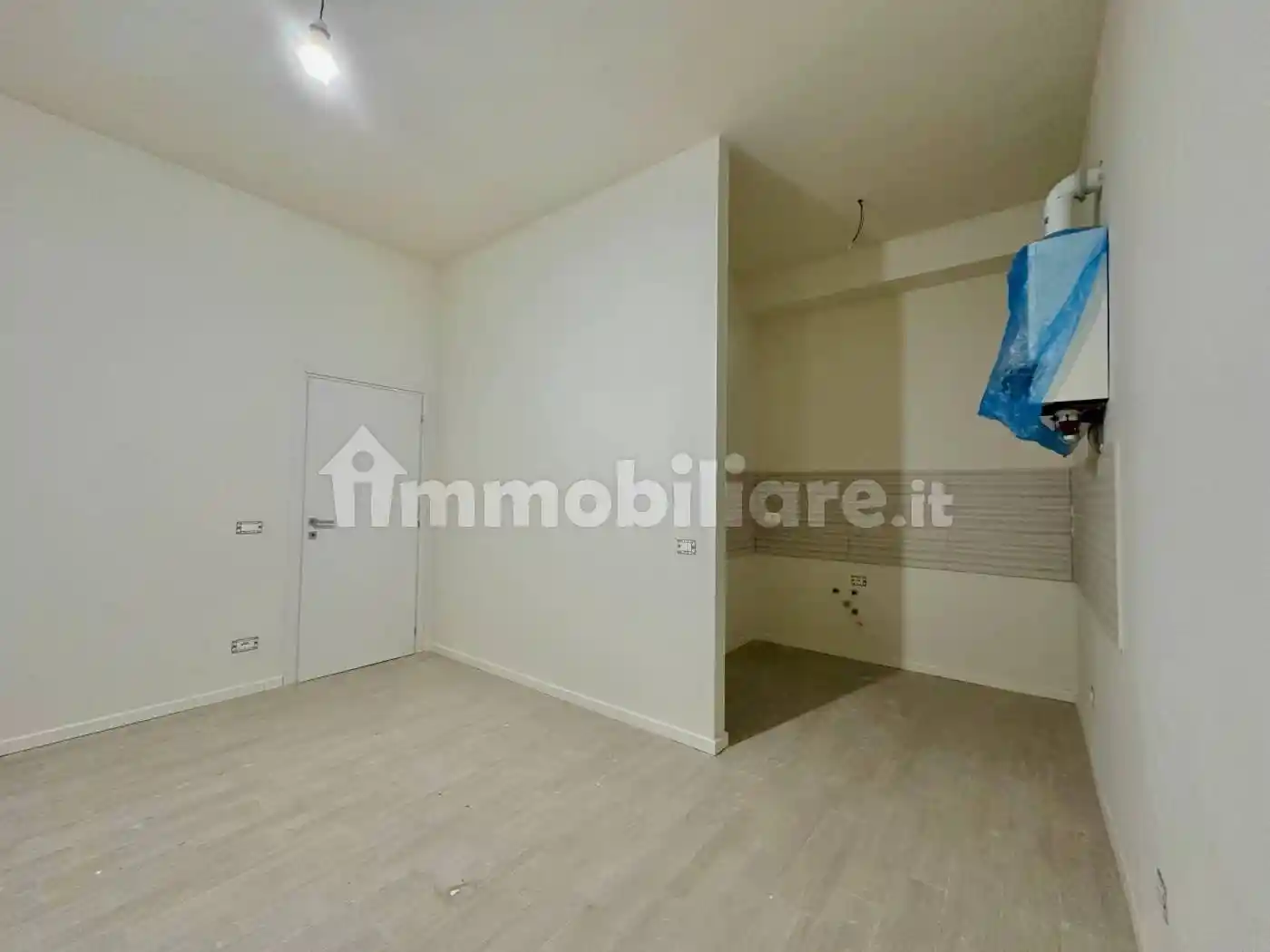 Trilocale via Volturno 39, Ospedale - Volturno, Parma - foto 2