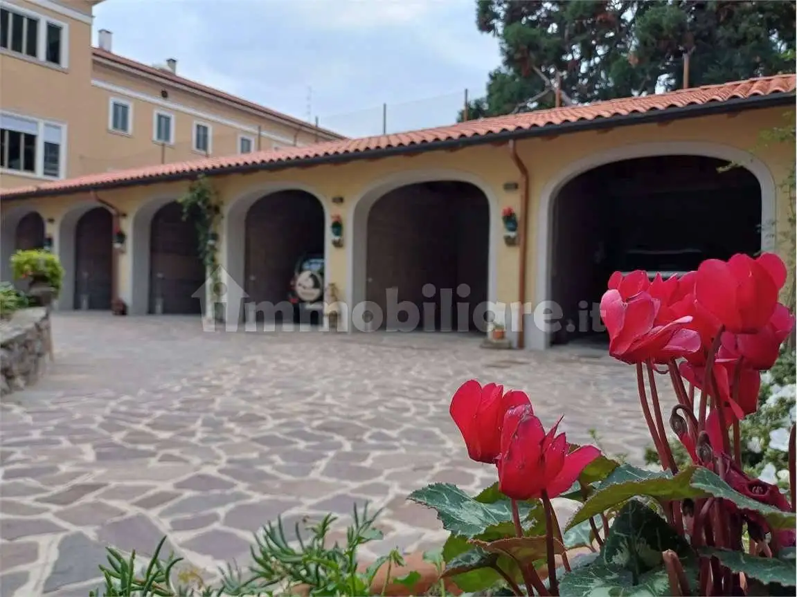 Trilocale nuovo, piano terra, Centro, Varese - foto 2