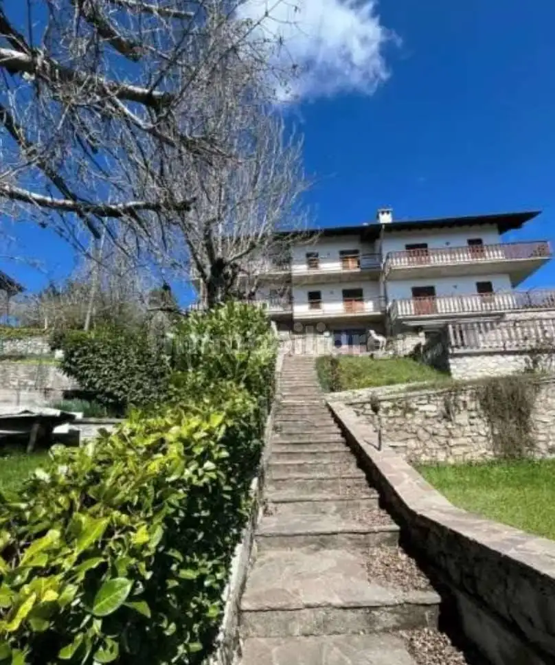 Appartamento in asta a Aviatico