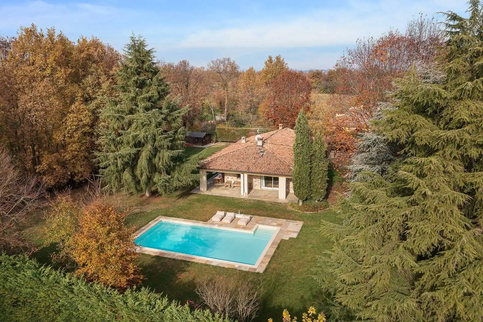 Villa in vendita a Gazzola