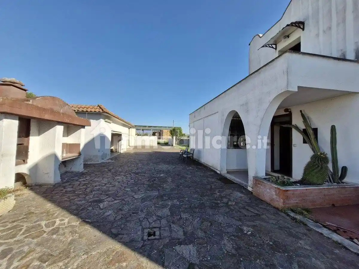 Casale Strada Regionale Pontina 148, Isonzo, Latina - foto 3