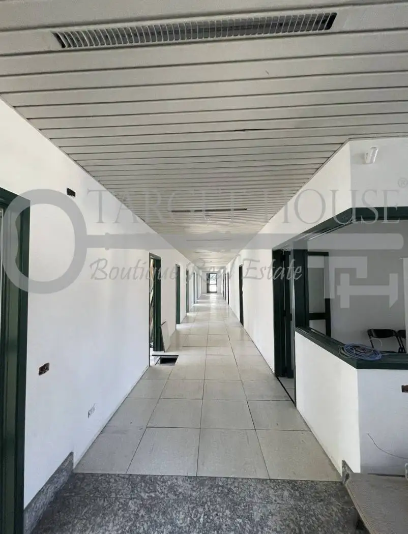 Palazzo - Edificio in vendita a Como