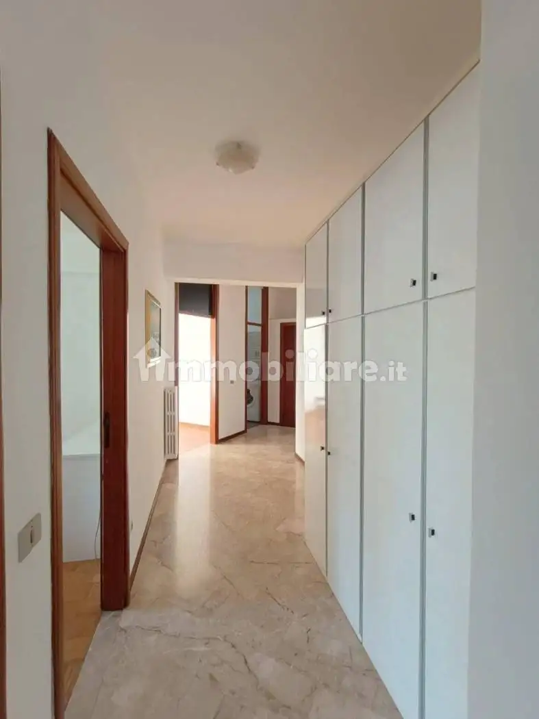 Appartamento in affitto a Fano