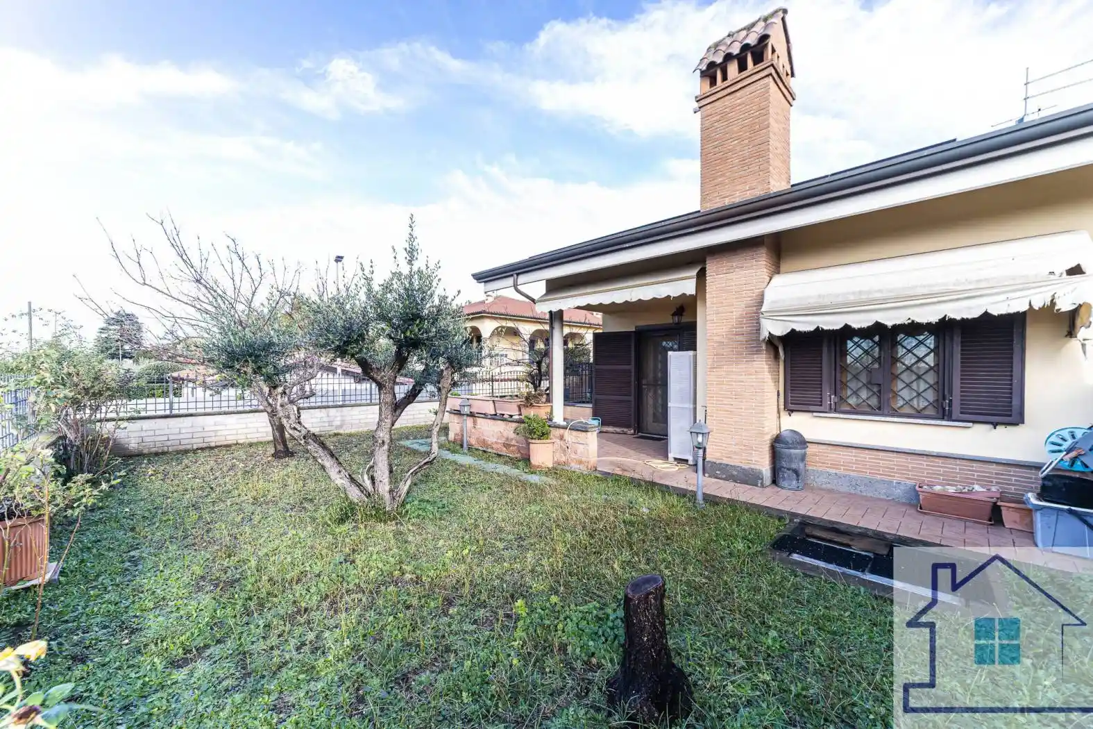 Villa bifamiliare via Pontoglio 2, Morena, Roma - foto 2