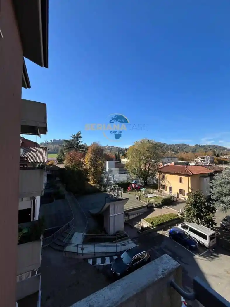 Bilocale via Giulio Crescenzi 67, Conca Fiorita, Bergamo - foto 2