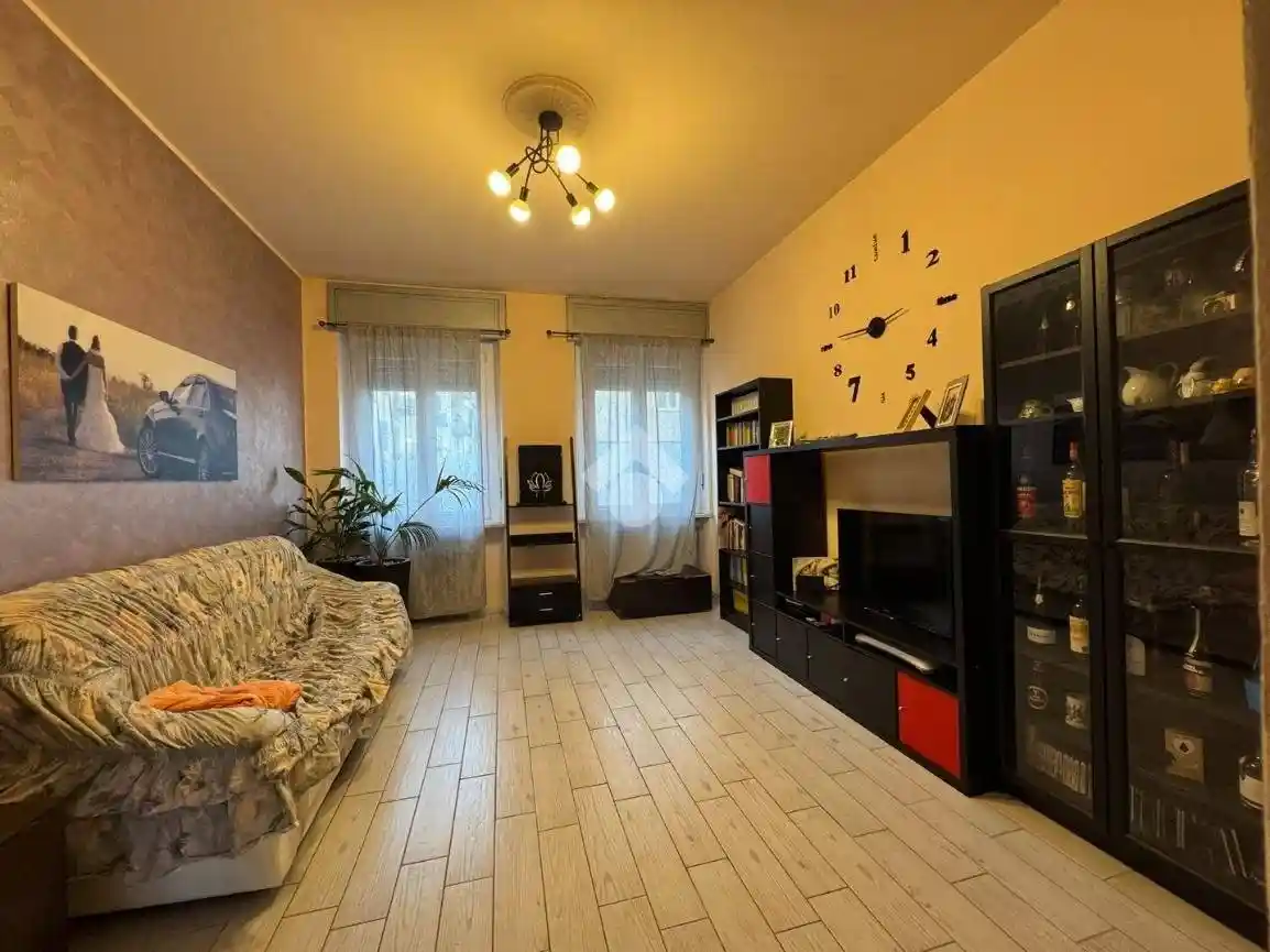 Quadrilocale via Guido Cavalcanti 21, Semicentro, Vercelli - foto 2