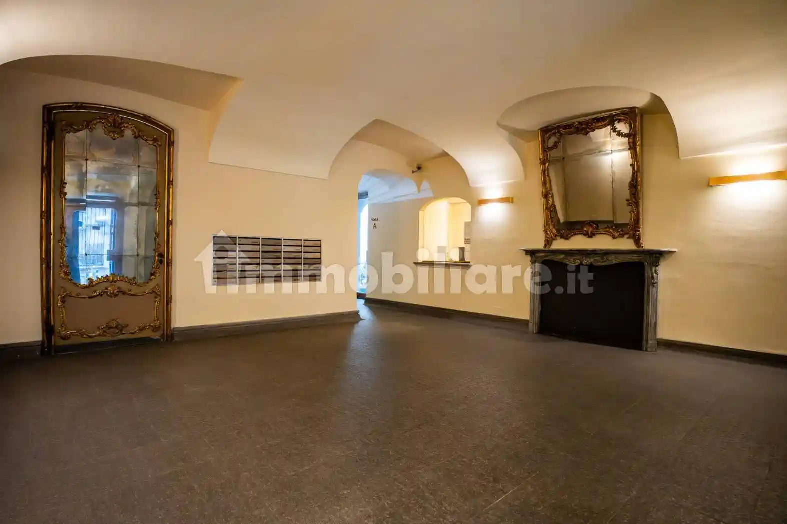 Mansarda vicolo San Lorenzo 1, Giardini Reali, Torino - foto 3