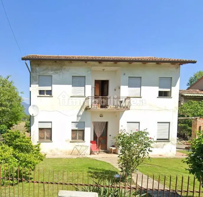 Villa in asta a Loria