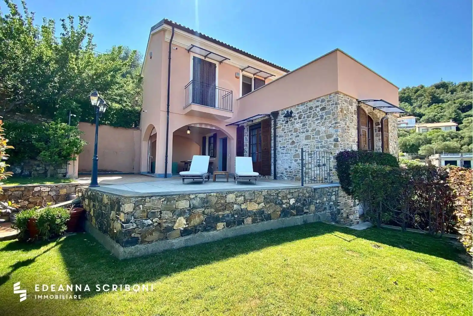 Villa in vendita a Andora