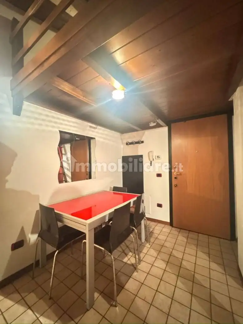 Appartamento in vendita a Lurate Caccivio