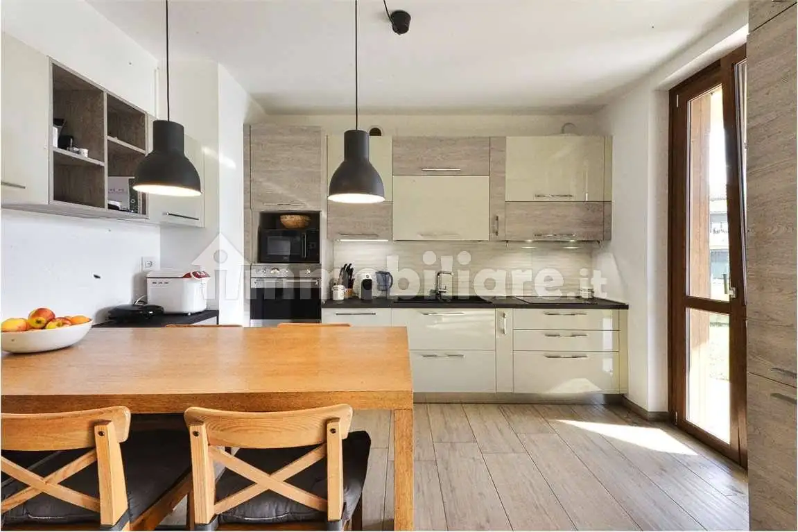 Trilocale via Martin Luther King, 78/B, Centro, Cislago - foto 4