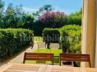 Quadrilocale viale del Tirreno,  70, Calambrone, Pisa - foto 2