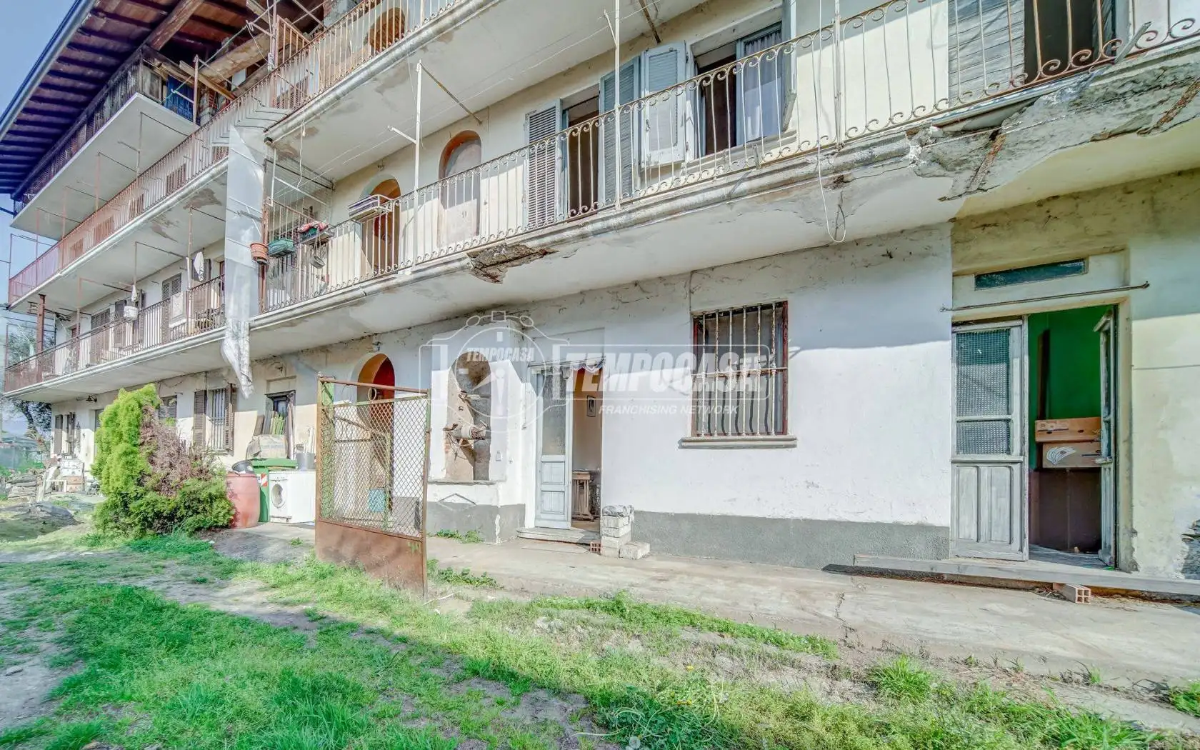 Terratetto unifamiliare via Giuseppe Verdi, Centro, Borgomanero - foto 3