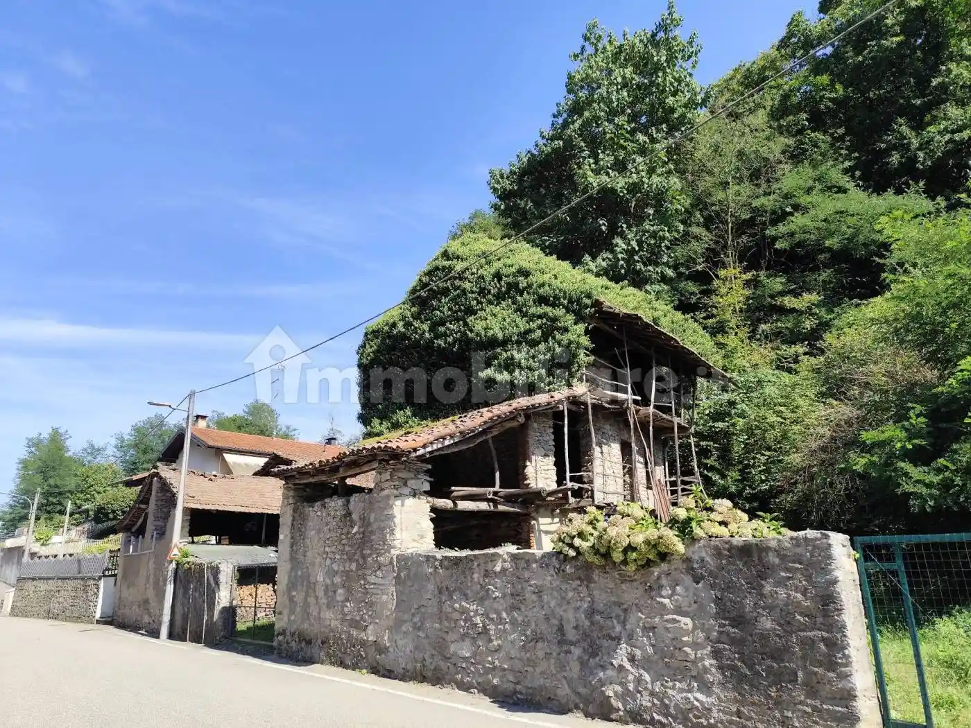 Rustico - Casale in vendita a Invorio