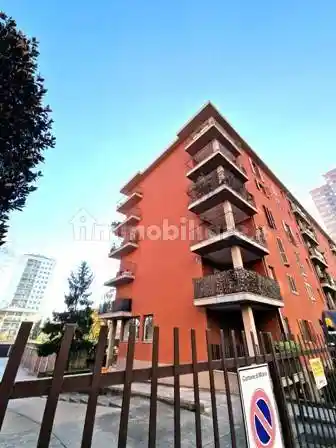 Trilocale buono stato, sesto piano, Quartiere Adriano, Milano - foto 2