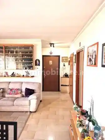 Trilocale buono stato, sesto piano, Quartiere Adriano, Milano - foto 3