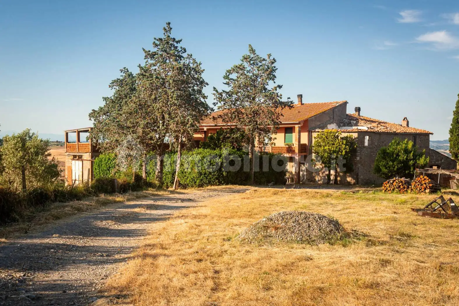 Rustico - Casale in vendita a Lajatico