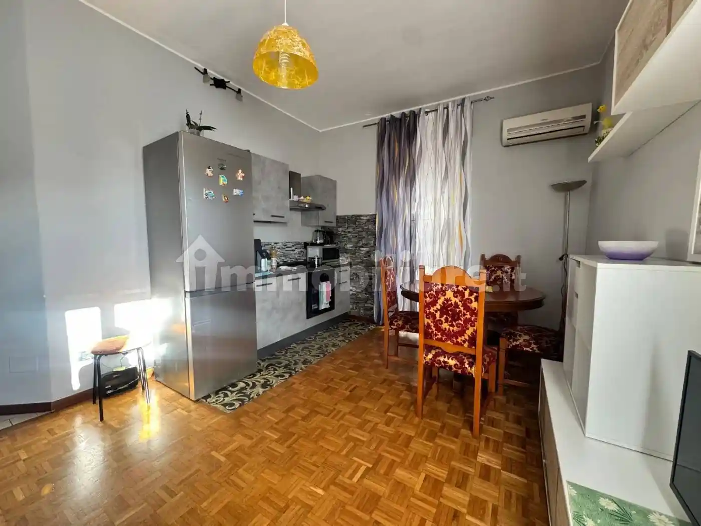 Quadrilocale via Monte Grappa 36, Corso Novara, Stadio, Vigevano - foto 2