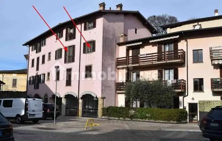 Appartamento in asta a Brusaporto
